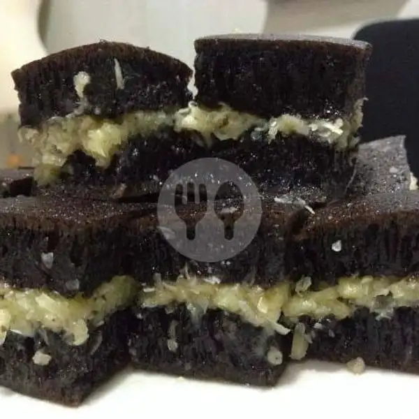 Black Foresf Keju Kacang Susu | Martabak Bangka & Pempek RB, Klender