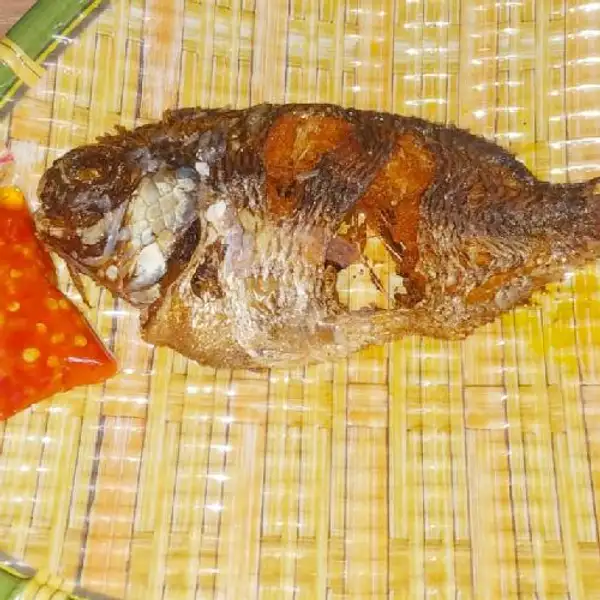 Nasi Nila Goreng Sambal Lalap Free Es Teh Manis Ori | Ayam Kremes Dan Lele Kremes Khansa, Sekip Jaya