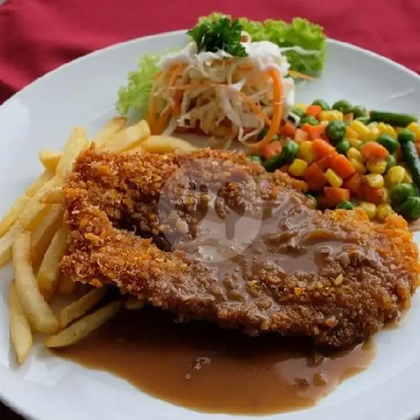 Crispy Chicken Steak | Foodpedia Sentul Bell's Place, Babakan Madang