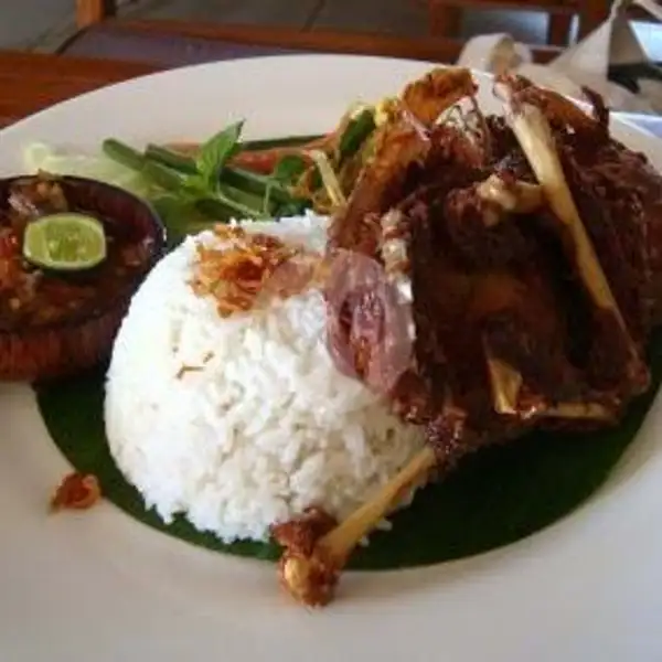 Bebek Goreng + Nasi | Lalapan Cak Hendri, Denpasar