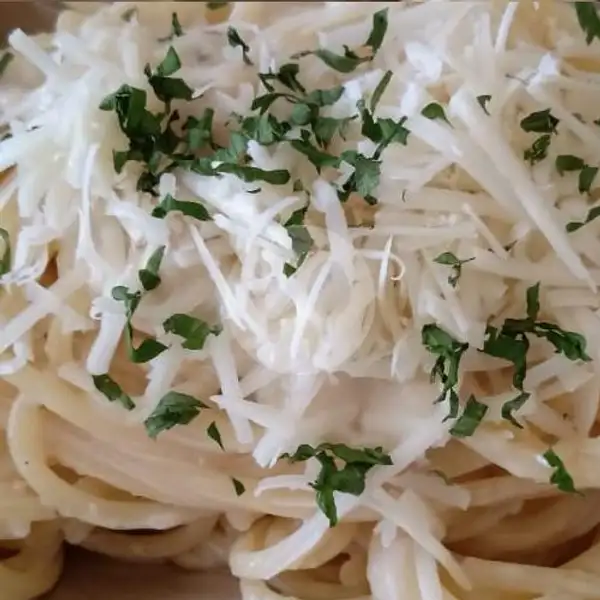 Spaghetti Carbonara | Gugell Foods And Drinks