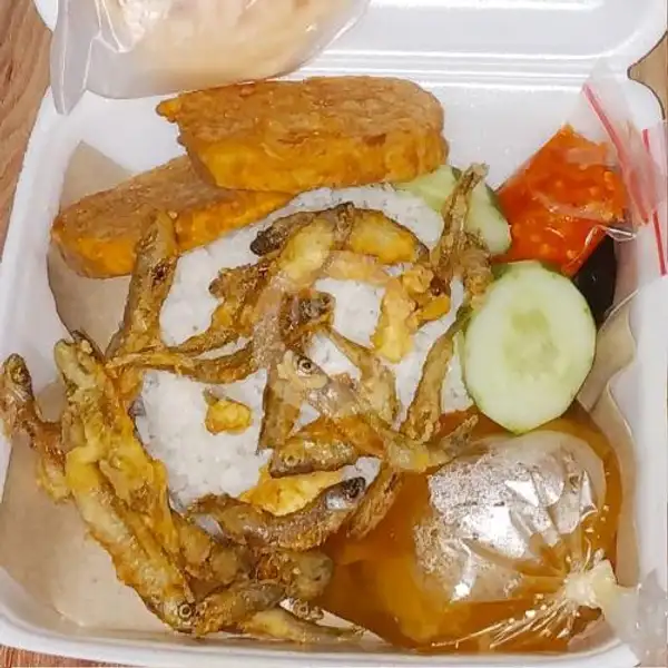 Nasi Ikan Seluang Goreng Crispy Free Es Teh Manis Ori | Ayam Kremes Dan Lele Kremes Khansa, Sekip Jaya