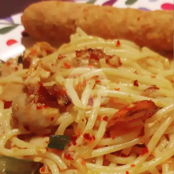 Spicy Spaghetti Oglio Olio Toping Mozarella Stick | Dapoer Indie, Tarogong Kidul