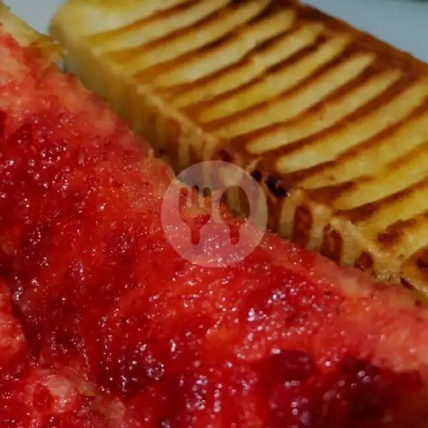 Roti Bakar Strawberry | Kedai Ayam Dan Roti Bakar Keykey, Cimindi Barat