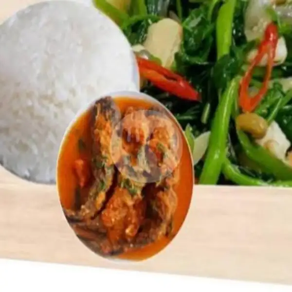 PANAS Kaleng Komplit | Pecel Ayam & Lele Uwa Nining, Rawajati Timur 3