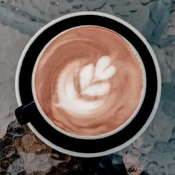 Hazelnut Latte | Daily Coffee, Sukajadi