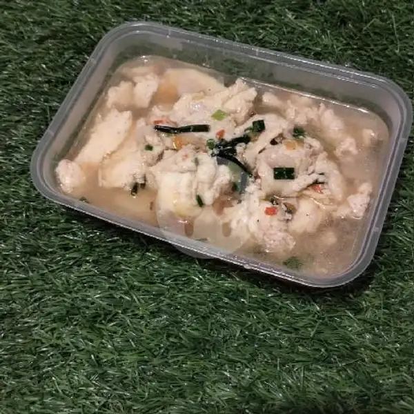 Sup Telur Sosis Pedas + Krupuk Bawang / Krupuk Udang | indomie pedas Huh Hah, apartemen ganidha