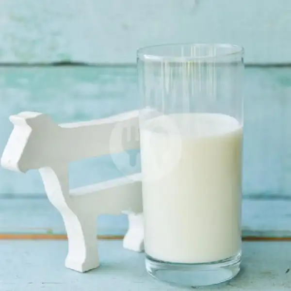 Susu Putih Hangat | Nasi Uduk Mamah Ismi, Cipayung