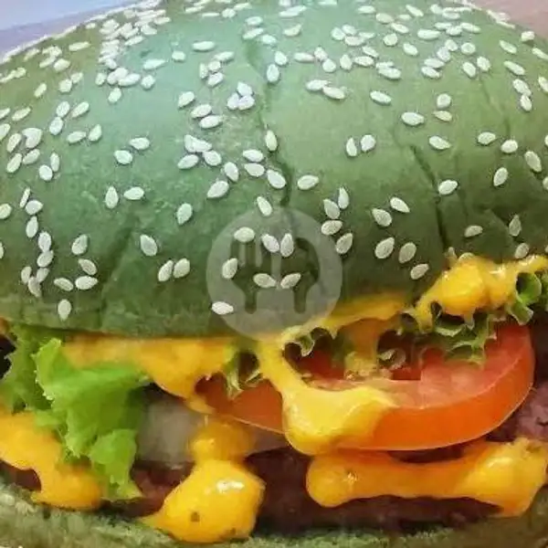 Green Burger Chicken + French Fries | Angkringan Zaid