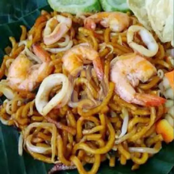 Paket Mie Goreng Seafood + Krupuk + Jus | Immanuel Jus & Aneka Nasi, Krembangan
