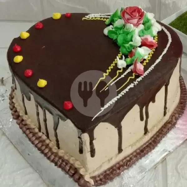 Kue Ulang Tahun Coklat Siram Love Ukuran 24 | ANEKA ULANG TAHUN TATA SULE