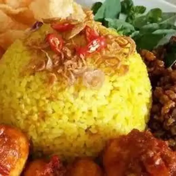 Nasi Kuning Ayam Goreng | Kedaivino, Rungkut