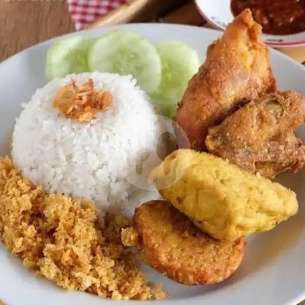 Nasi + Ayam Serundeng + Tahu Tempe + Teh Pucuk | Ayam Goreng Mah Irwan, Kopo Cirangrang