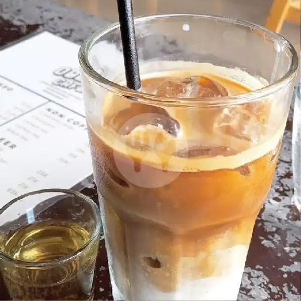 Iced Hazelnut Latte | Obelix Cafe, Dewi Saraswati