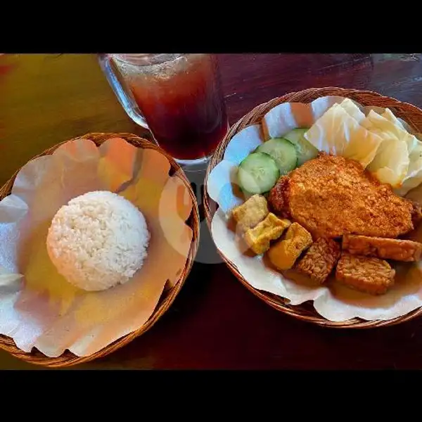 Paket 2 | Ayam Gebuk Mak Ayam Sudirman, Denpasar