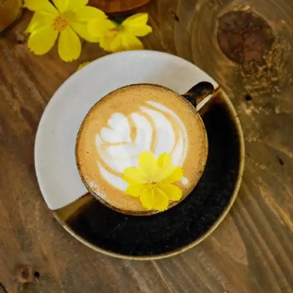 Chrysanthemum Latte Hot | Halo Cafe (by Tiny Dumpling), Terusan Sutami