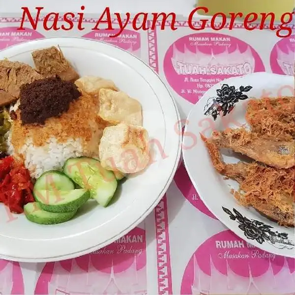 Nasi Ayam Goreng Biasa | RM. Tuah Sakato, Ikan Tenggiri