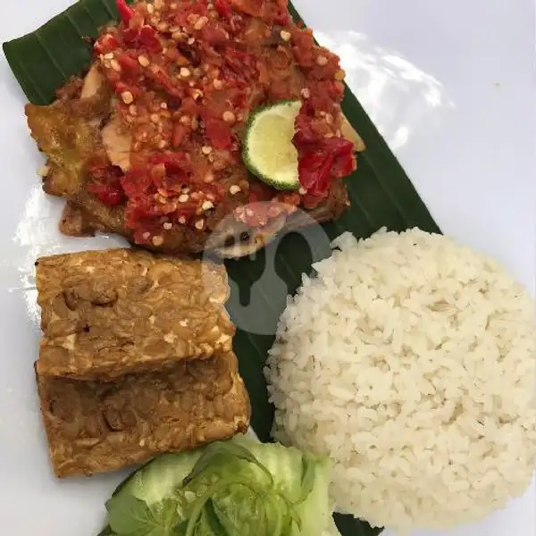 Nasi Ayam Geprek Sambal Mercon | Pog's Warung, Denpasar