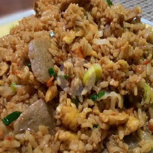Nasi Goreng Ayam Sosis | Nasi Goreng Spesial 165,pas Lampu Merah Batu Sari,sebrang Warteg Makmur2