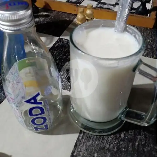 Susu + Soda | Rumah Makan Minang Dadakan, Karawang Barat
