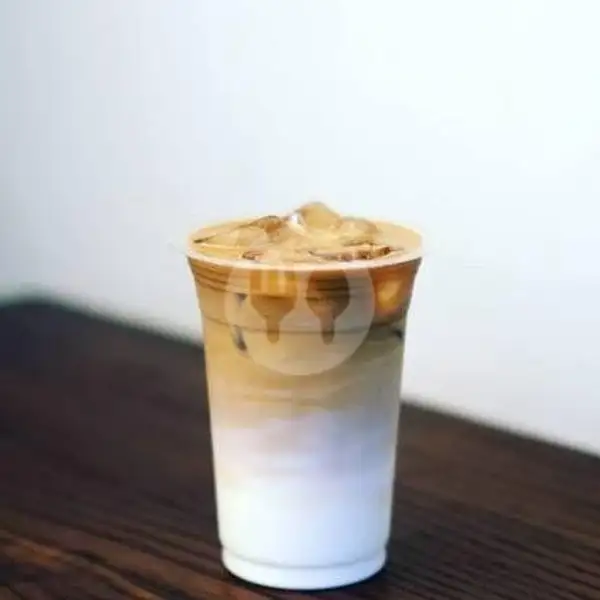Ice Coffee Latte | Pastry 7, Mecutan Blok G No.7