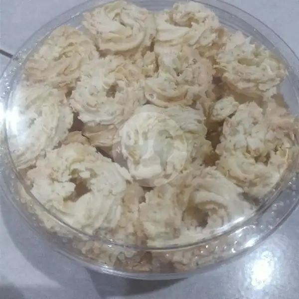Kue Sagu Keju Lumer  Wisman 500 Gram | Warung Maya, Karang Anyar