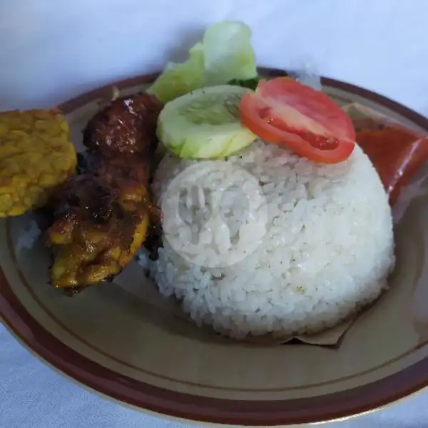 Nasi Ayam Rempah Bakar | Martabak Umik, Panggungrejo