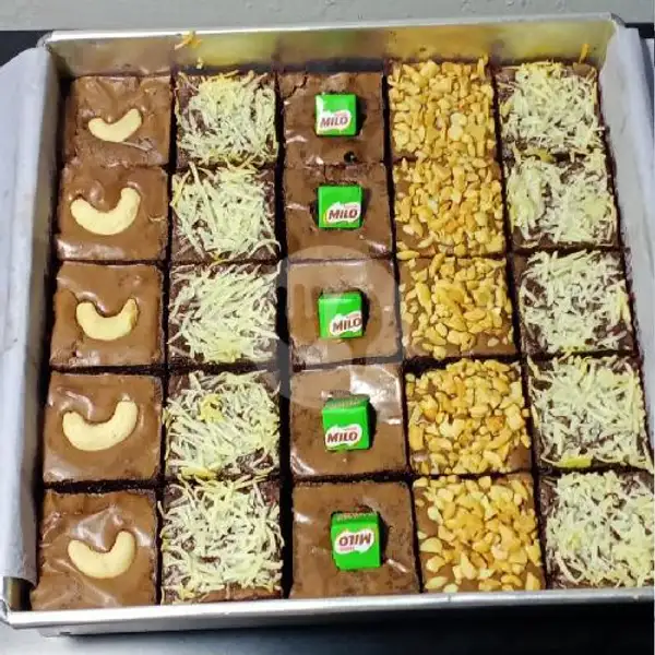 Brownies Skat Toping Spesial | Rumah Brownies My Fas, Buahbatu