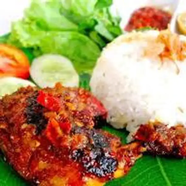 Nasi Ayam Bakar Pedas Manis+Sambal Seuhah | Warung Seuhah Daviandra, Hegarmanah