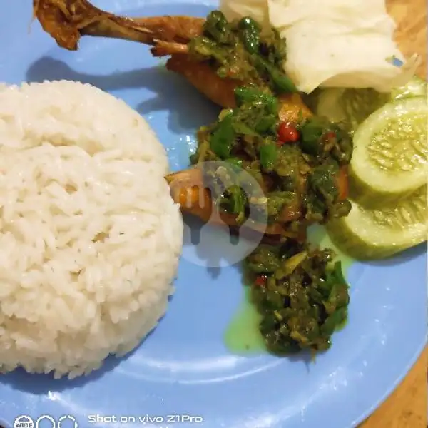 Ayam Penyet Sambel Ijo+nasi | warung makan asri