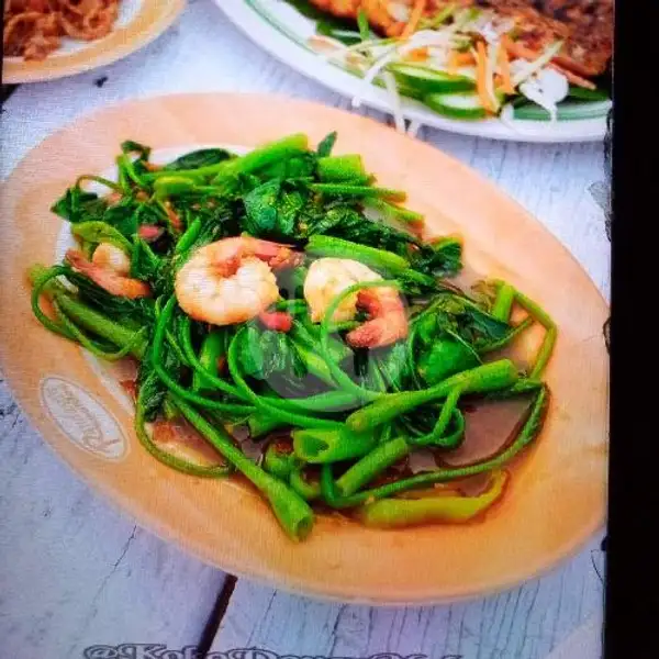 Cah Kangkung Seafood | Dapur Penyet Mami, Andir