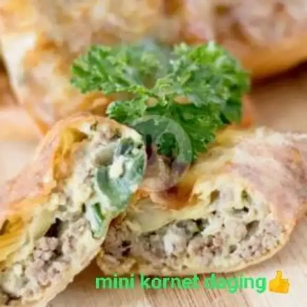 Martabak Mini Special Kornet Daging Rasa Empal Gurih | Terang Bulan Mini Safari, Sutorejo