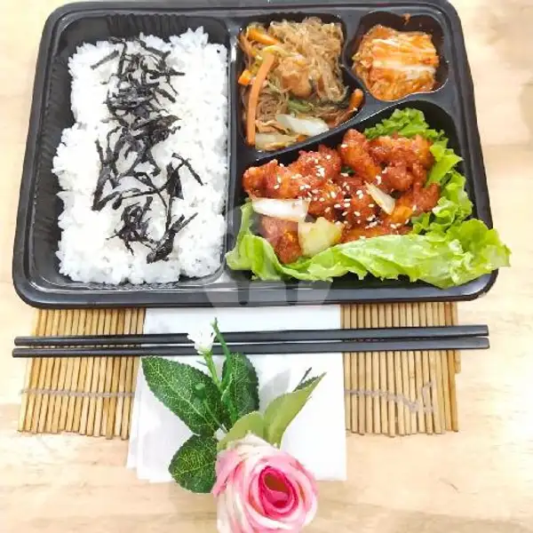 Dosirak Set (korean Lunch Box) | RESTO MINI, Jl Raya Pengasinan