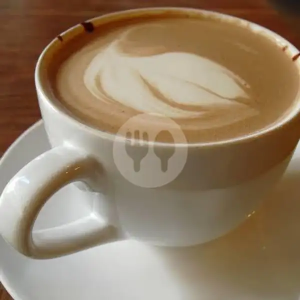 Hazelnut Latte | Petik Merah Cafe & Roastery, Depok
