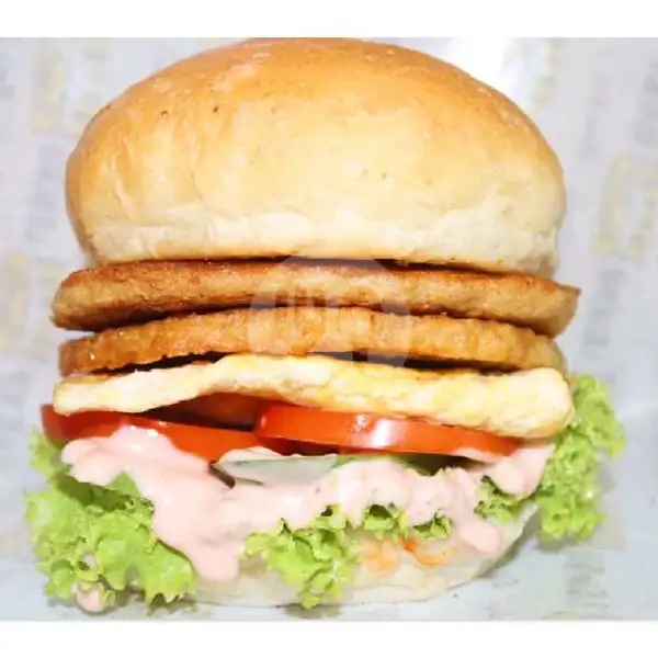 Ayam Double + Telur + Keju Lokal | May Burger Batam (Ramly Tiban), Bank Mandiri Tiban