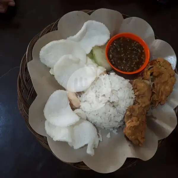 Ayam Geprek Besar + Nasi | Warung Cetar, Jalan Pepaya