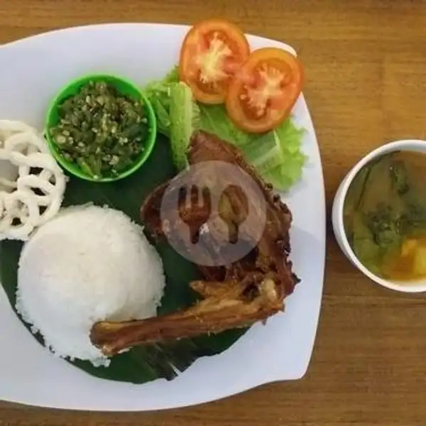 Nasi Bebek Cabe Ijo | Kampung Kecil, Lampung