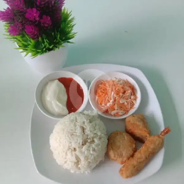 Paket Bento 8 ( Nasi + Salad + Ebifurai + Eggroll + Spicy Chicken) | Baso Aci,Pempek & Dimsum