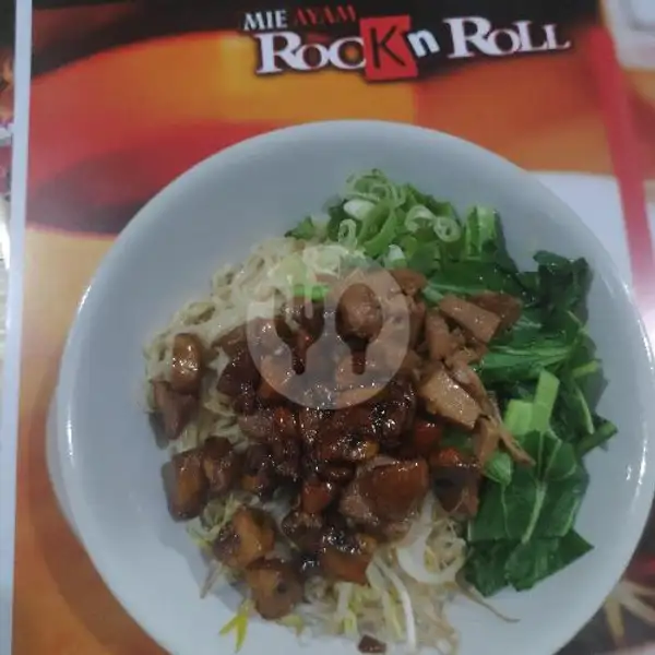 Mie Ayam Jamur | Mie Ayam Rock n Roll Surabaya