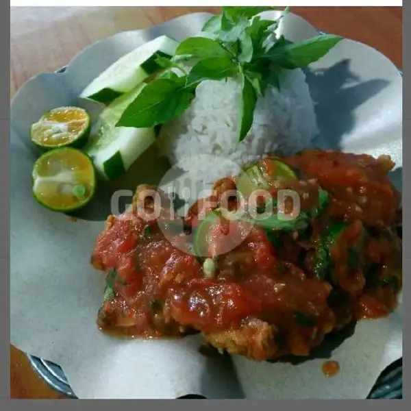 Ayam Geprek Sambal Jeruk Cina + Nasi | Ayam Geprek Paket Hemat Teluk Lerong, Siti Aisyah