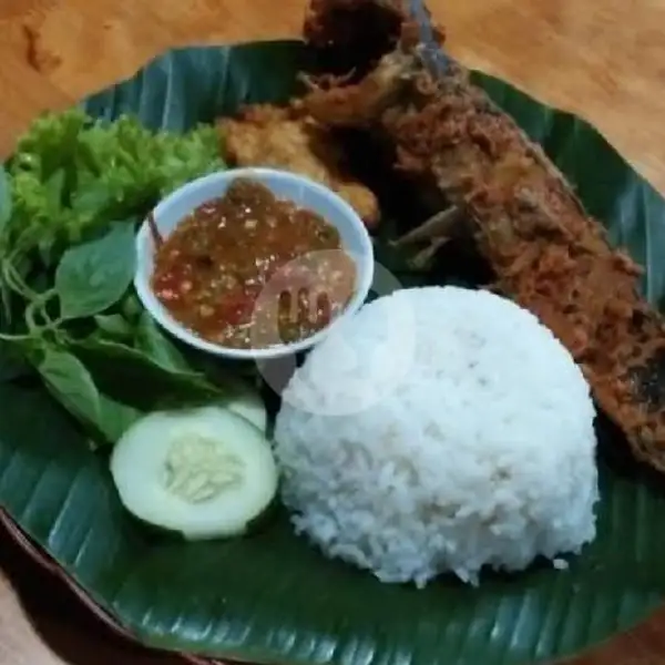 Paket Nasi Lele 1 | Ayam Penyet Wika, Rawa Bengkel
