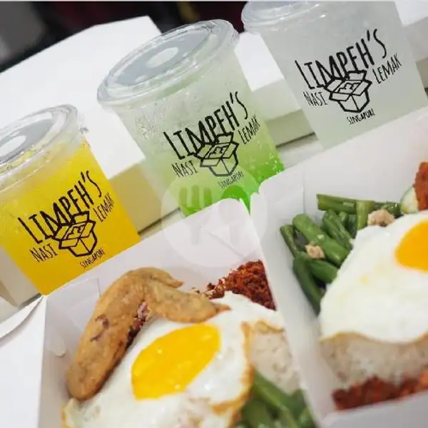 Promo Paket Komplit (Sayap Ayam Berempah /Fillet Ayam Berempah) + Drink (Flavoured Soda) (Melon/Mango/Lychee) | Limpeh's Nasi Lemak, Lemahnendeut