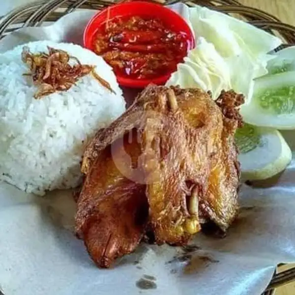 Nasi Ayam Goreng | Warkop YKS,  Kebon Nanas Selatan