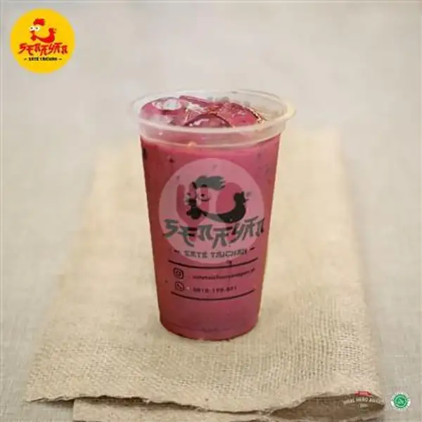 Ice Red Velvet Latte | Sate Taichan Senayan, Kolonel Sugiyono