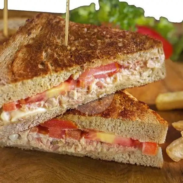 Tuna & Melted Cheese Sandwich | Kakiang Bakery, Denpasar