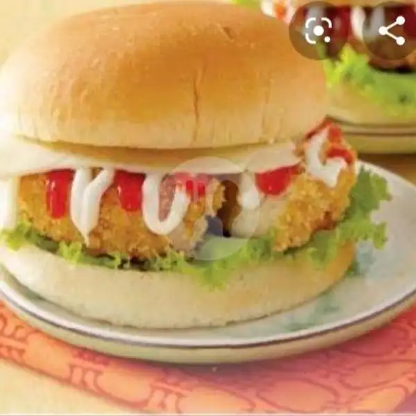 Burger Ayam Krispy Keju / Cheese Chicken Burger | Burger Budhe, Gendong Utara