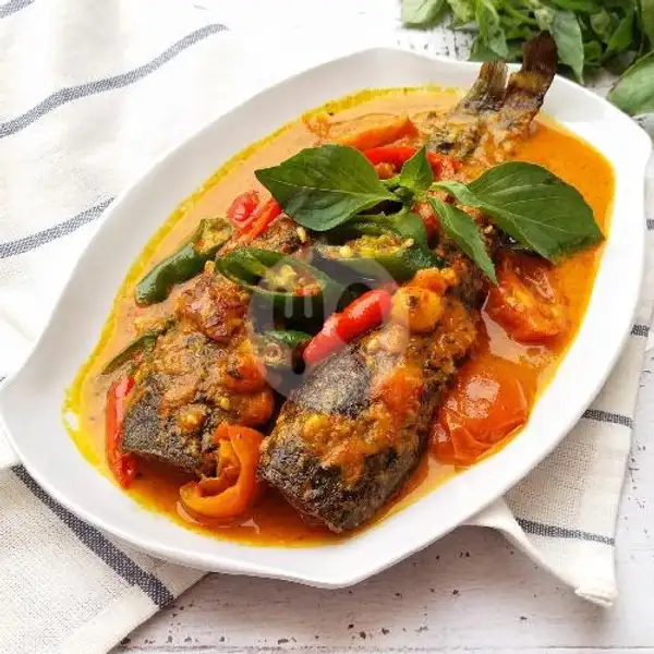 Ikan Lele Pedas Manis Isi 2 Ekor | Lalapan dan Seafood Lestari, Padangsambian Klod