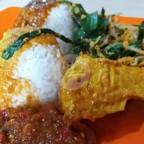 Nasi + Ayam Gulai | Nangka Cofeetiam, Nangka