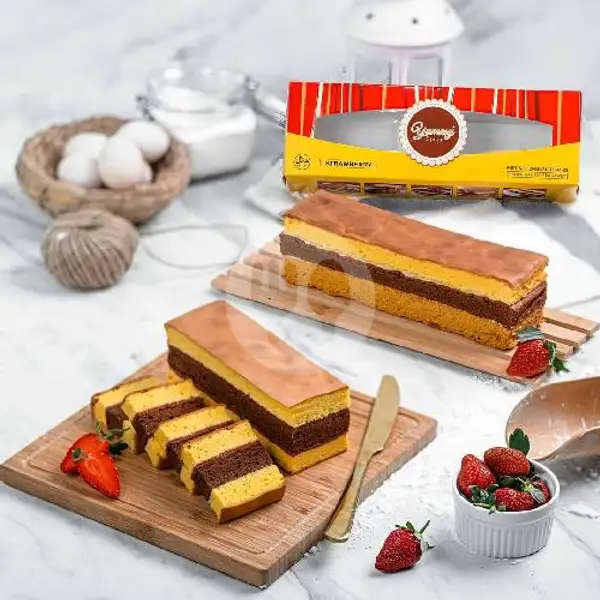 Spiku Reguler Strawberry | Yummy Cake & Bakery, Beteng 88