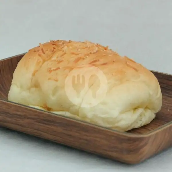 Roti Pisang Keju | Good Day Bakery, Mega Legenda